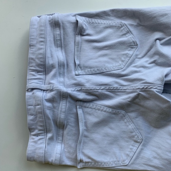 White Hollister High Rise Jegging - Picture 5 of 5